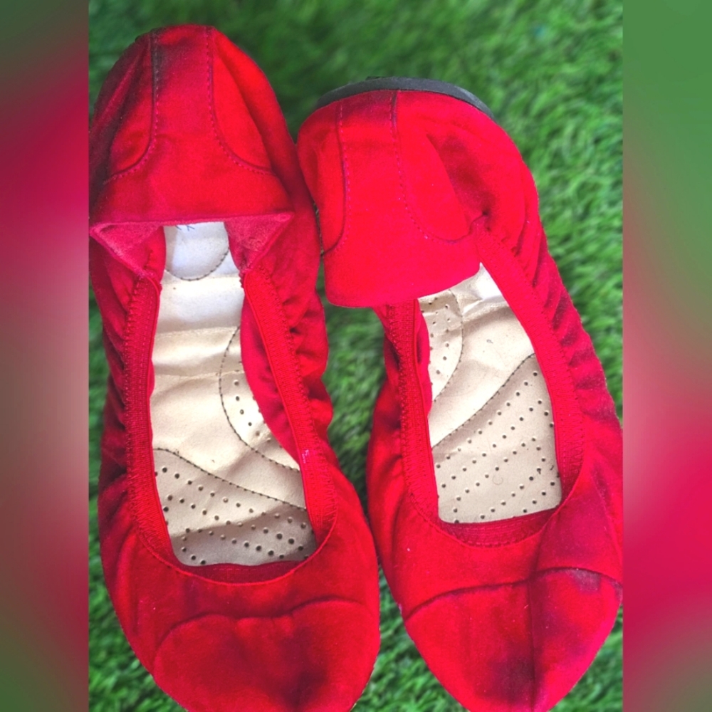 Dexflex Comfort Red Ballet Flats